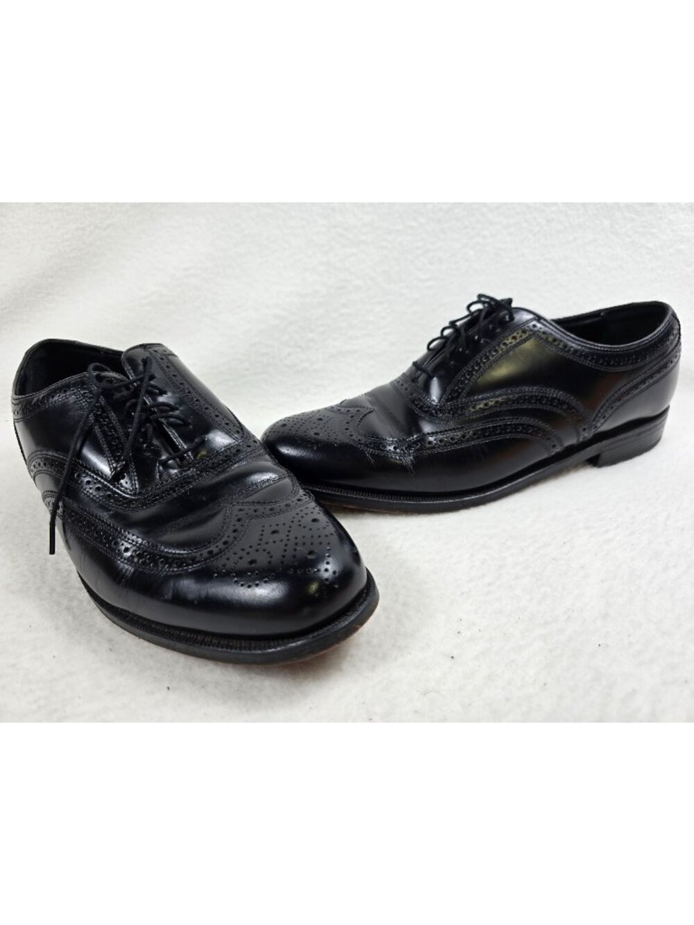 Florsheim Mens Size 9 3E Wide Fit Black Leather Wingtip Oxford Dress Shoes